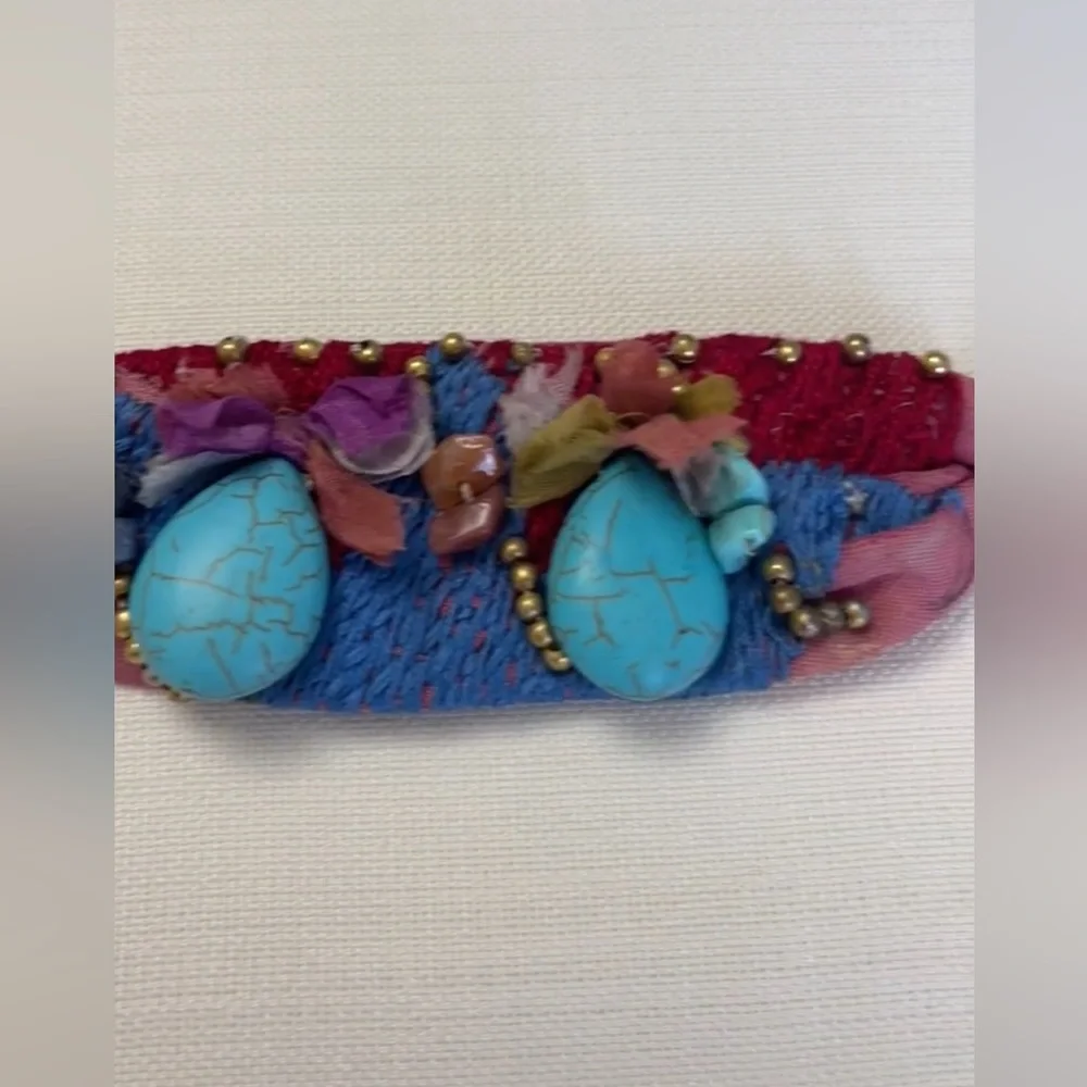 🛍️SALE🛍️ Handcrafted Bohemian Bracelet with Turquoise semi-precious Stone - Picture 4 of 6
